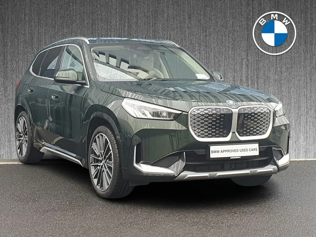 BMW iX1 eDrive20 xLine - Image 1