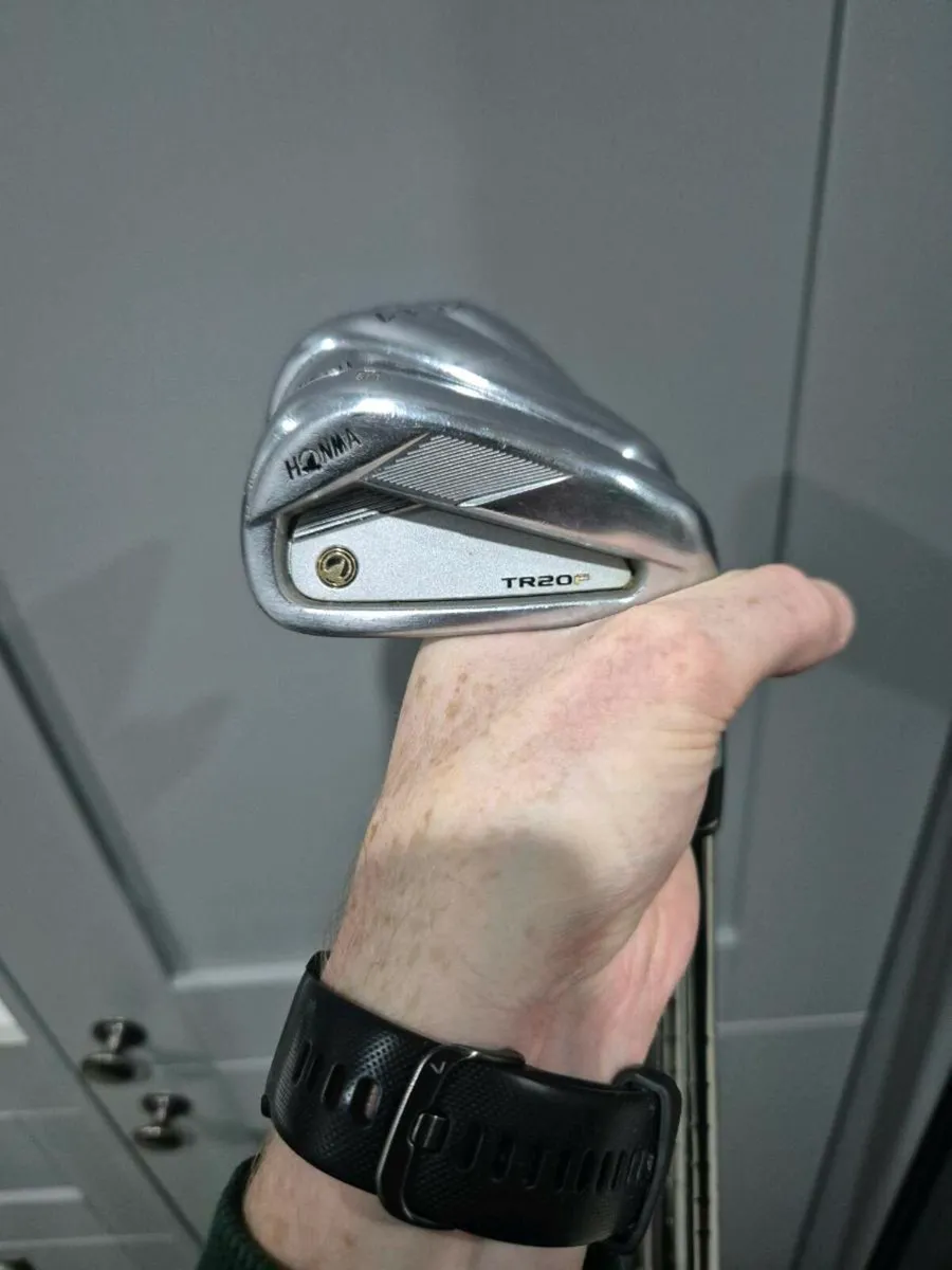 Honma TP20P forged irons - Image 1