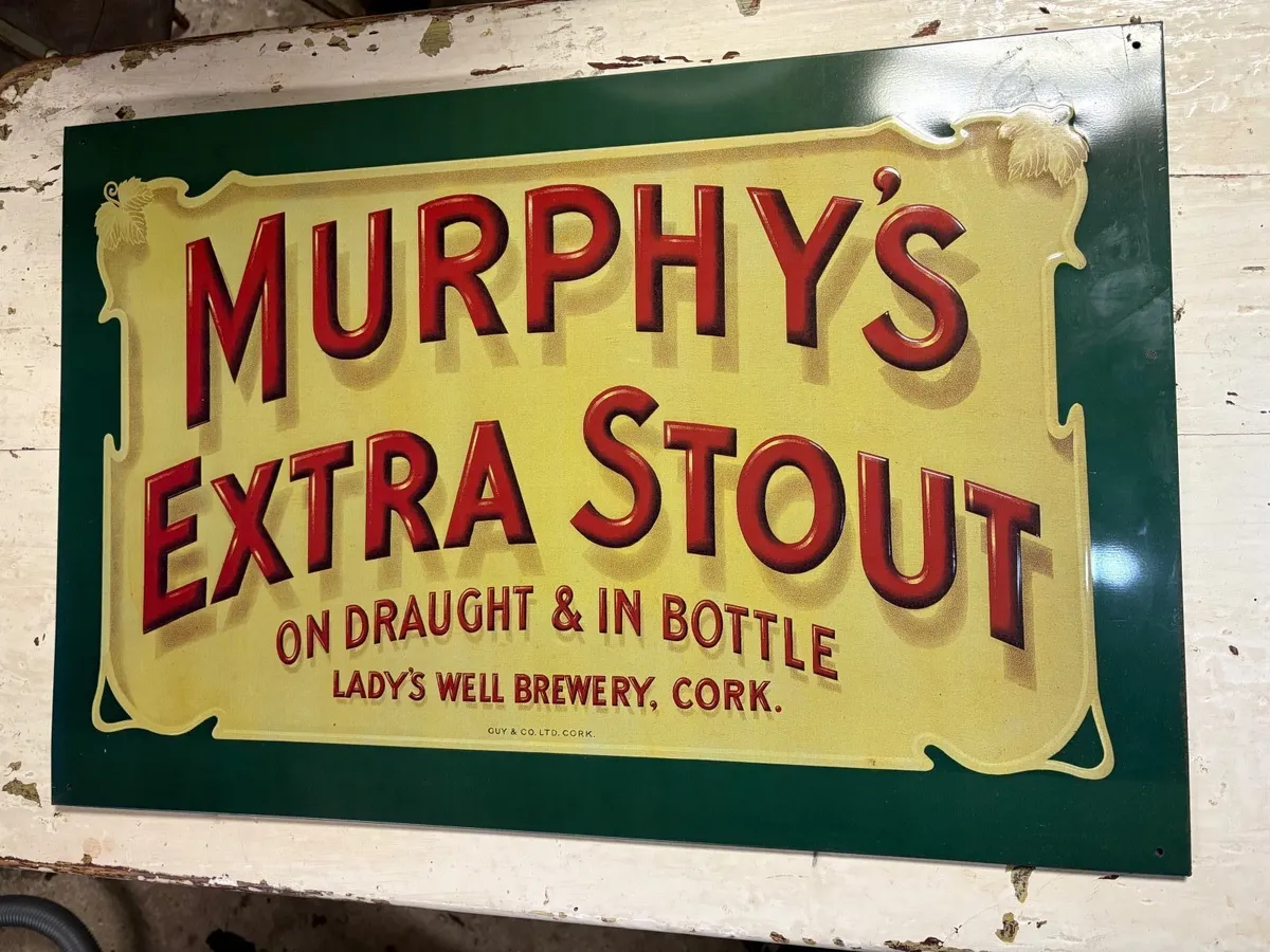 Four Bar signs - Image 1