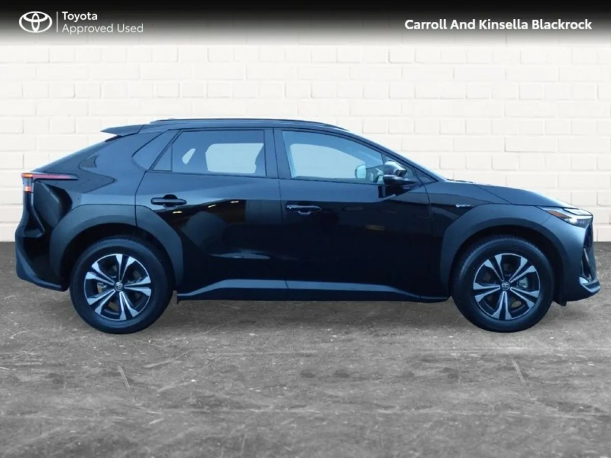 Toyota bZ4X Sport FWD Electric - Image 3