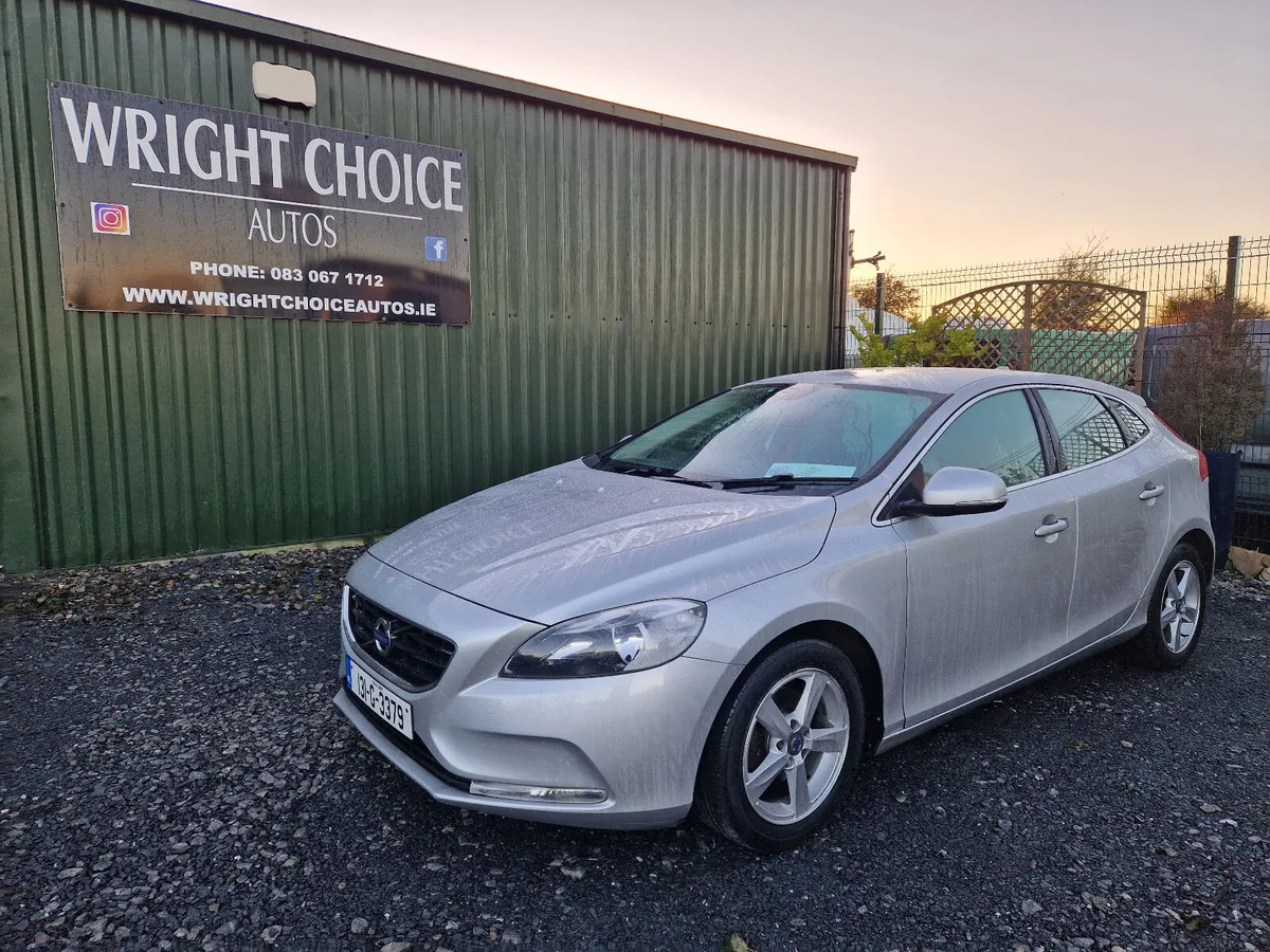 2013 Volvo V40 1.6 D2 NCT 11/26 - Image 1