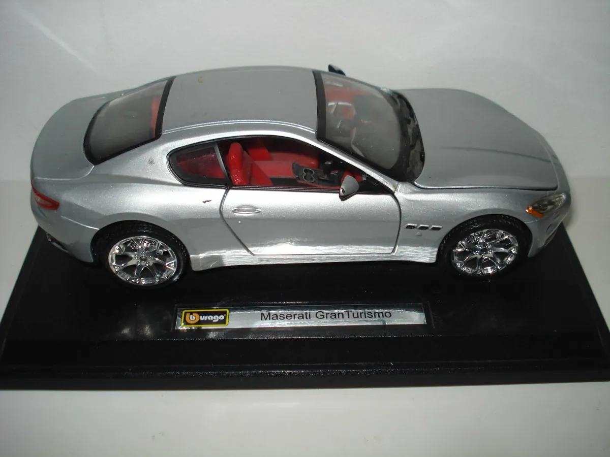 BURAGO MASERATI GRAN TURISMO MODEL CAR.1/24 SCALE. - Image 1