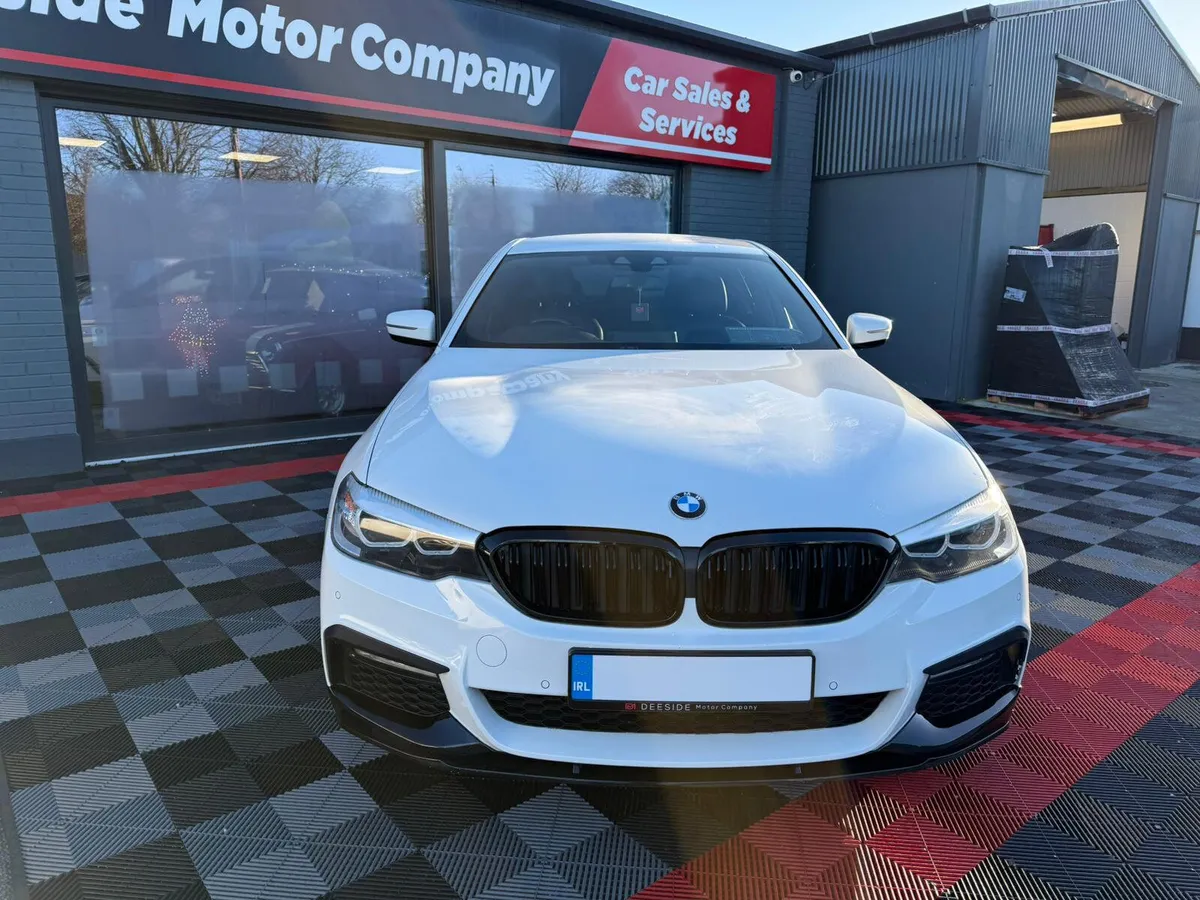BMW 5-Series 2018, X DRIVE, M-SPORT , LEATHER - Image 4