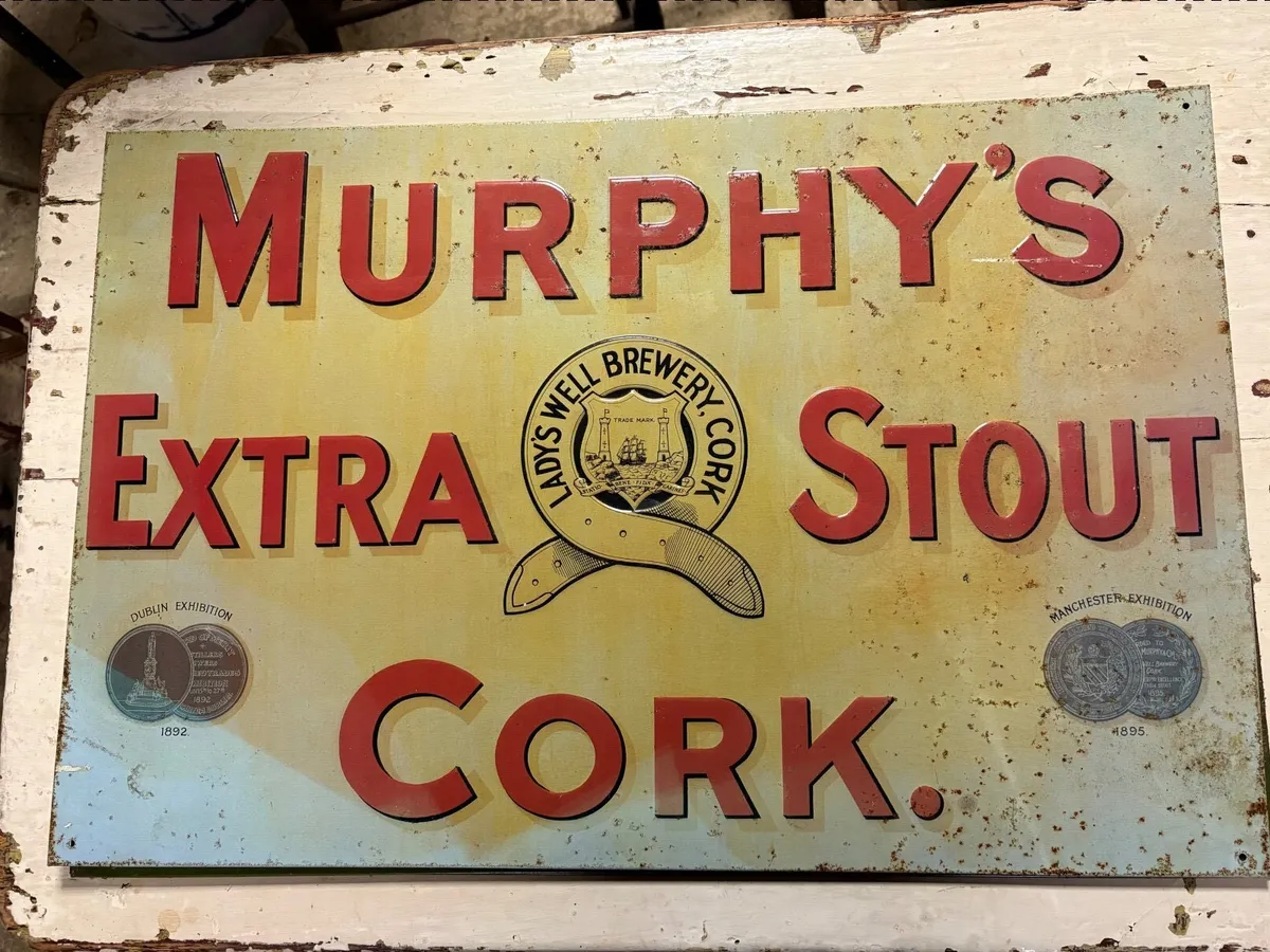 Four Bar signs - Image 3