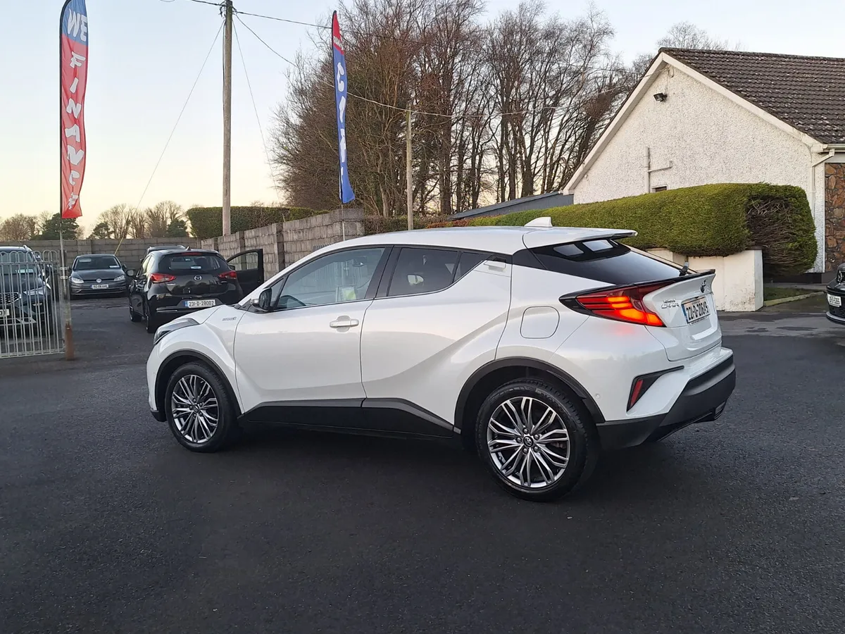 Toyota C-HR 1.8 Hybrid Auto *Heat Seats/Top Spec - Image 3
