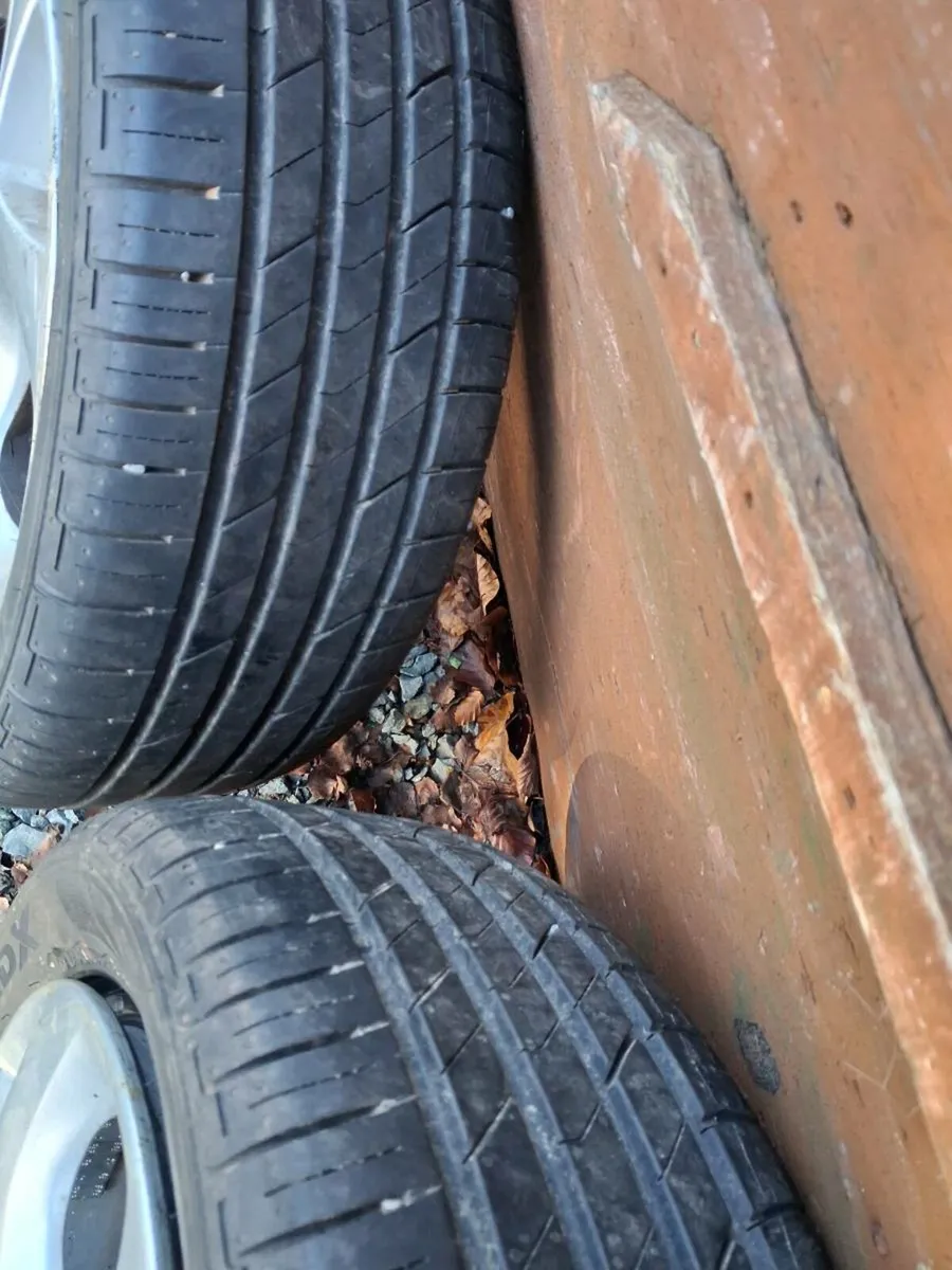 Alloy wheels - Image 3