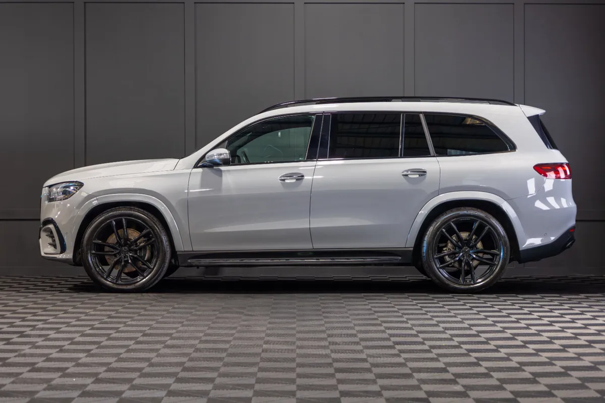 2024 Mercedes-Benz GLS450 2 Seat Commercial - Image 3