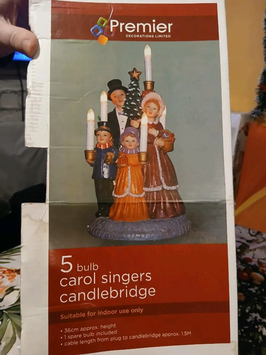 LED carolsingers  candle bridge - Image 1