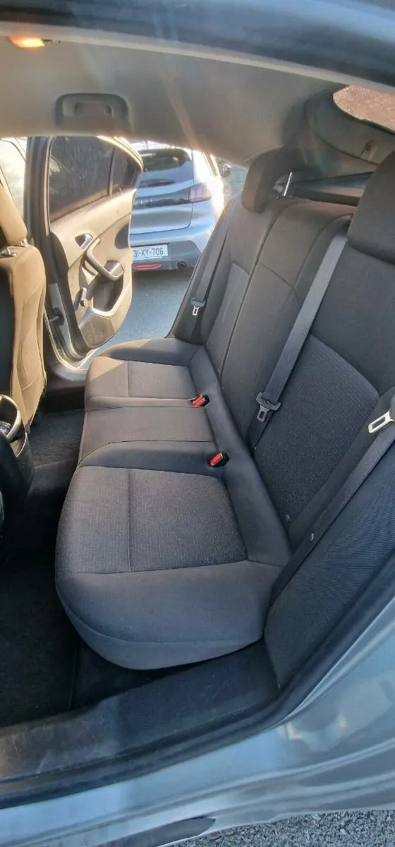 Opel Insignia 2012 - Image 2