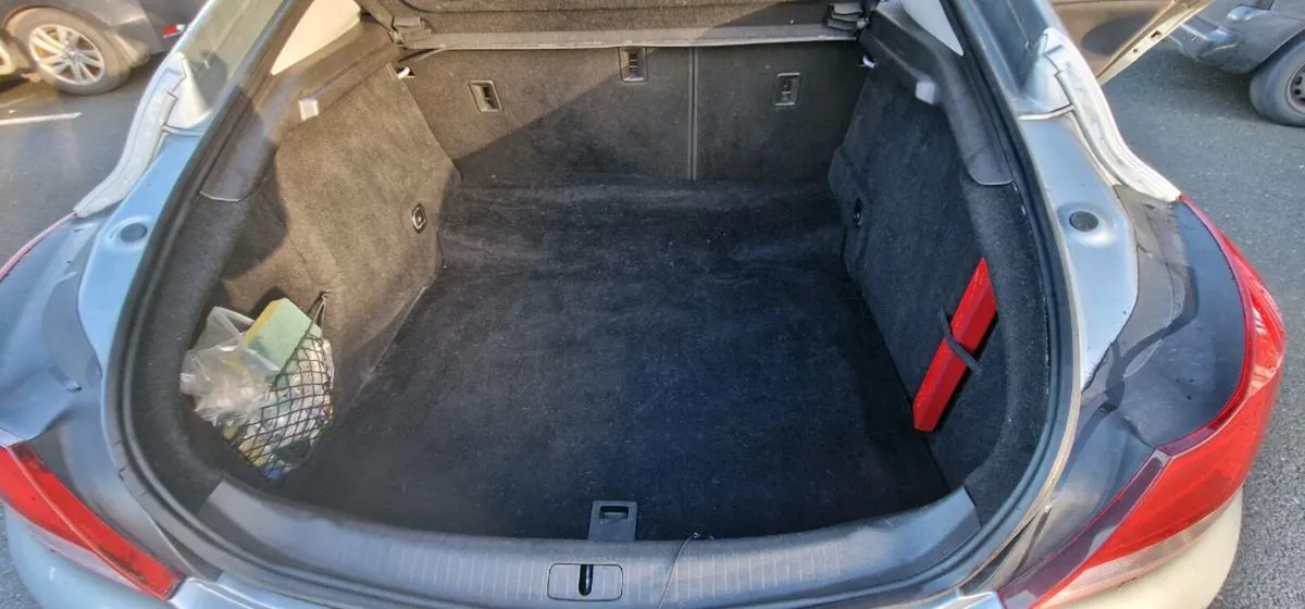 Opel Insignia 2012 - Image 4