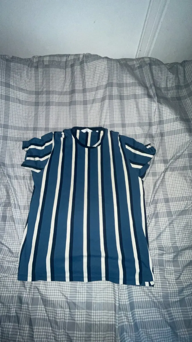 Men’s T Shirt - Image 1