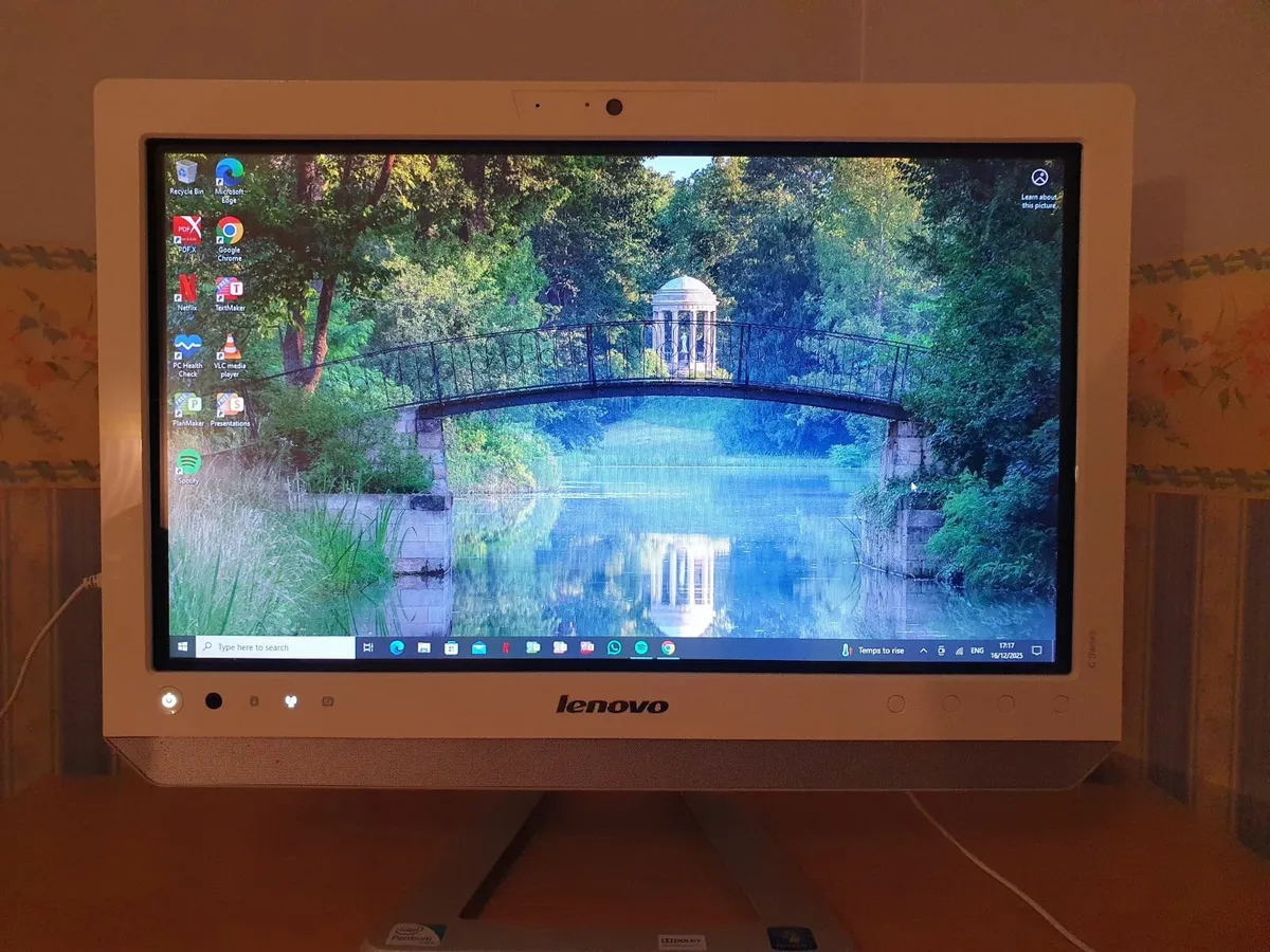 All In One PC. - Image 2