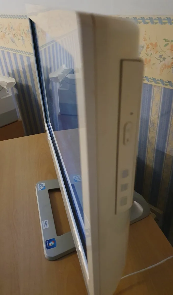 All In One PC. - Image 3