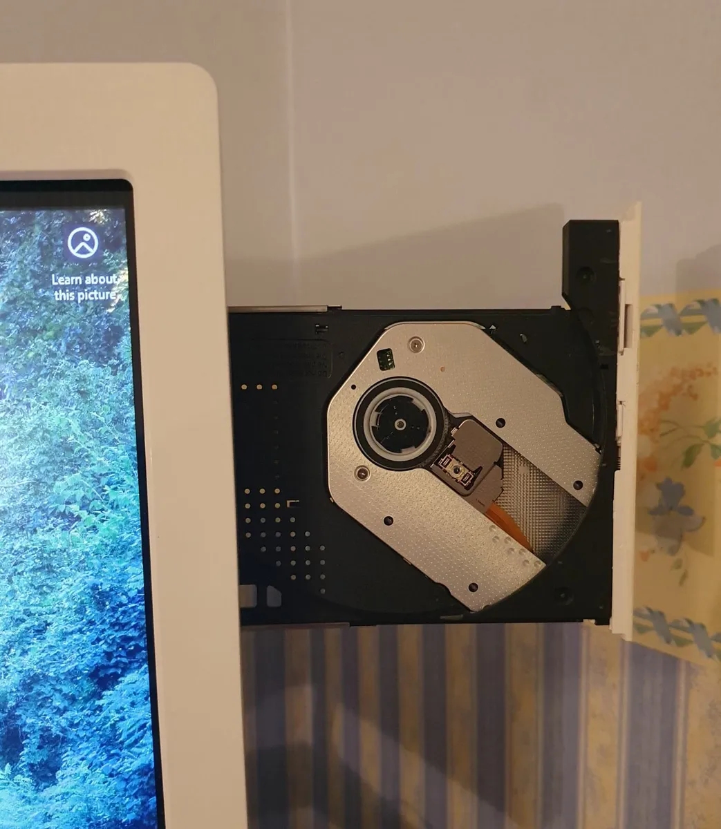 All In One PC. - Image 4