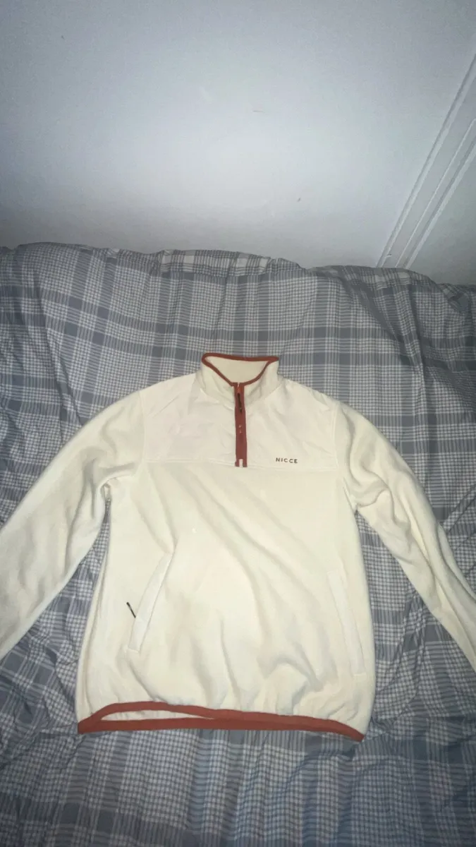 Men’s Jumper - Image 1