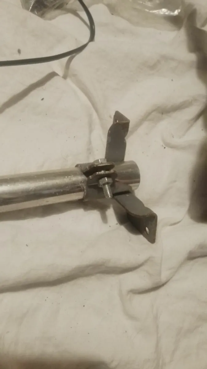 25'' Satellite Dish, New LNB & Digi Receiver  Box - Image 3