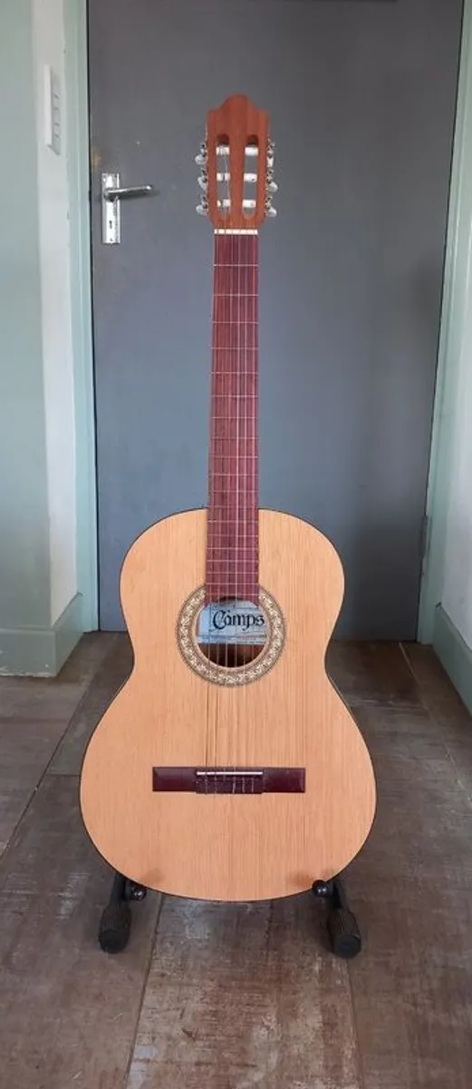 Acoustic 3/4 size Guitar and hard cover case - Image 1