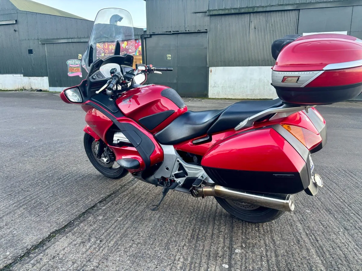 Honda ST 1300 Pan European - Image 3