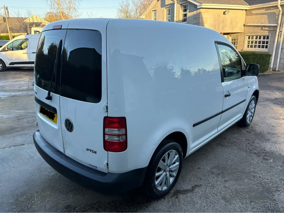 2014 Volkswagen Caddy 1.6 102ps Startline - Image 4