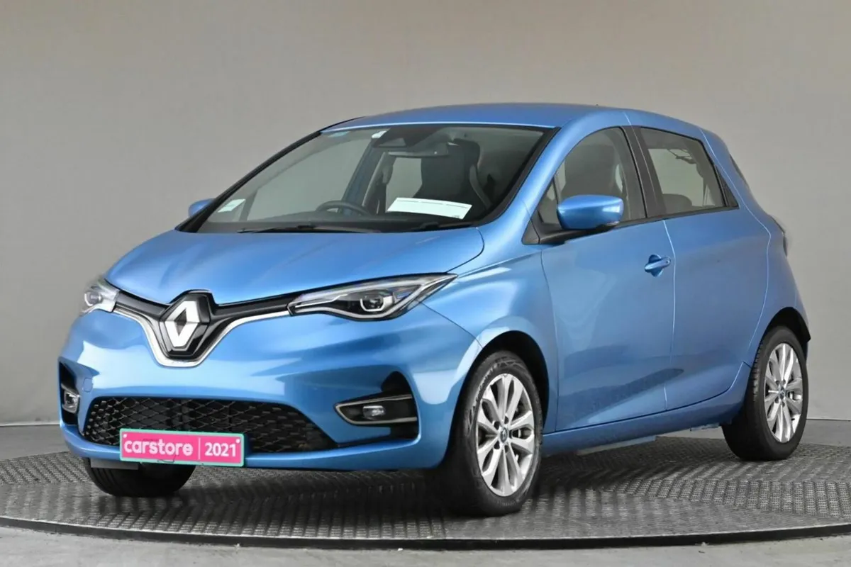Renault Zoe *JAN 2026 PRICING NOW* ICONIC R135 Z.E - Image 3