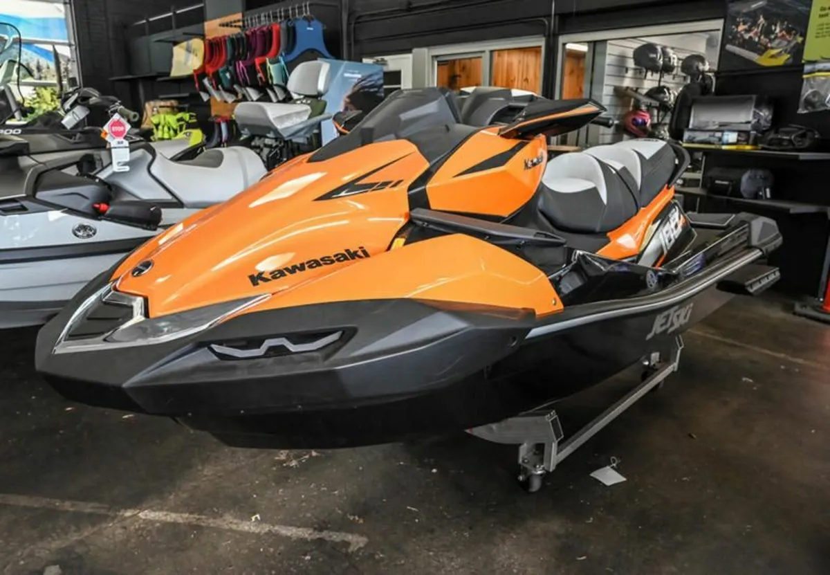 NEW KAWASAKI ULTRA 160 LX-S JETSKI * SAVE £7000 - Image 1