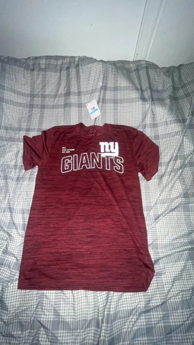 Men’s NY Giants Top - Image 1