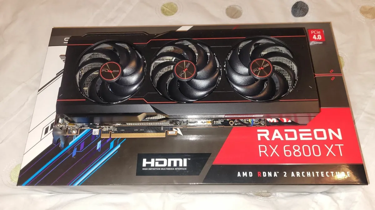 Sapphire Radion RX 6800 XT Pulse 16GB GDDR6 - Image 1