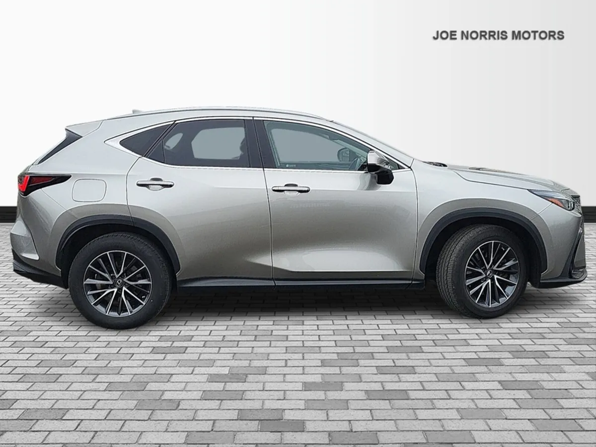 Lexus NX 2.5 450H+ 4WD 306PS 5DR NX300H - Image 4