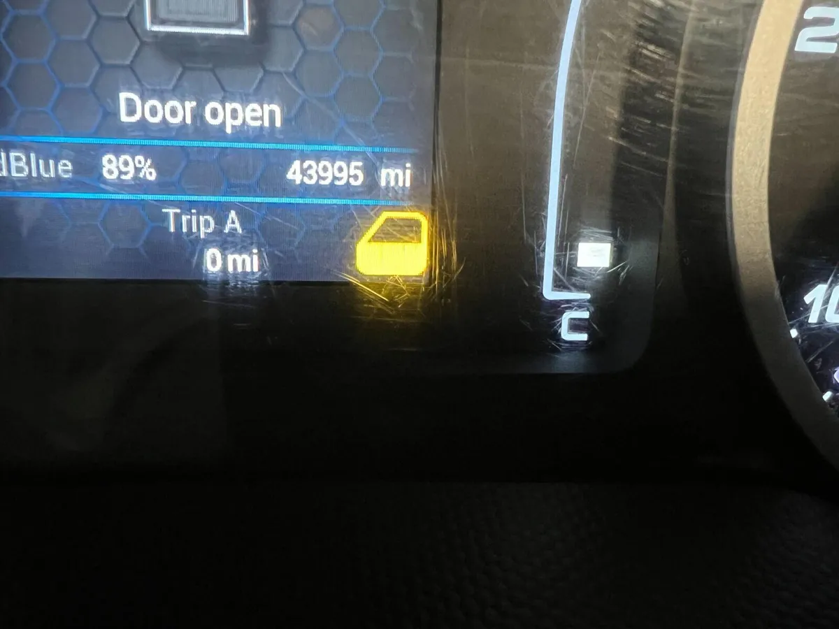 Iveco Daily 2.3D HPI 14V 35S 3750 Dropside - Image 2