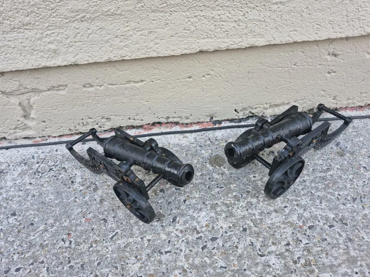 Cast iron cannons - Image 4