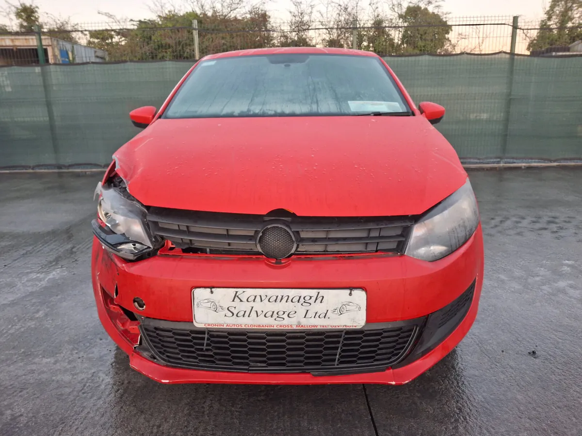 2014 Volkswagen Polo  1.2 Petrol - Image 2