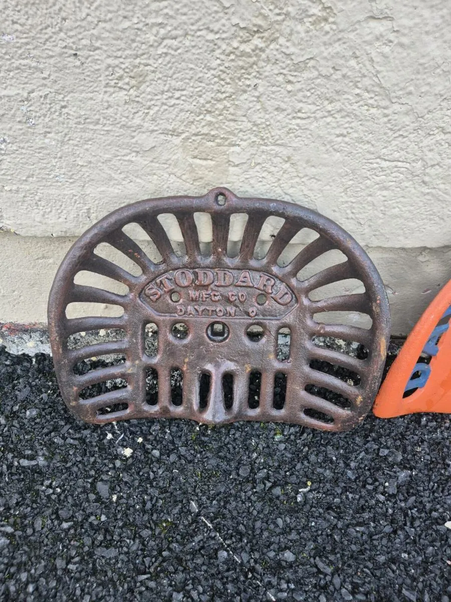 Tractor seats - Image 4