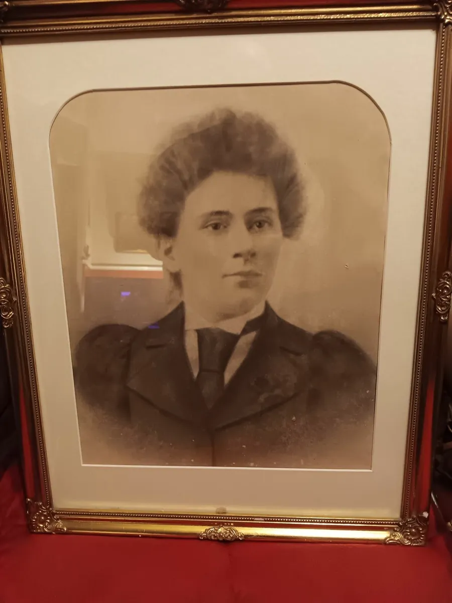 Vintage pitcures - Image 2