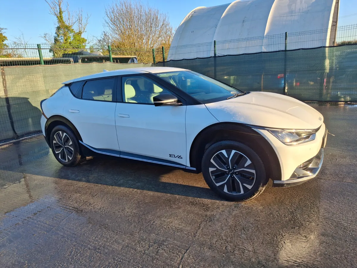 212 kia Ev6  Earth 84kw  230bhp  Automatic - Image 1