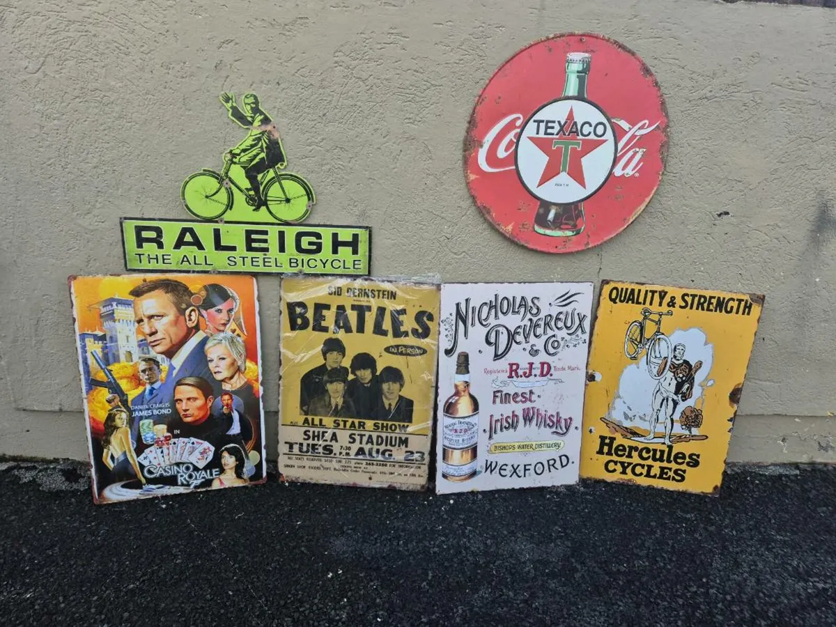 Sign sign sign - Image 1