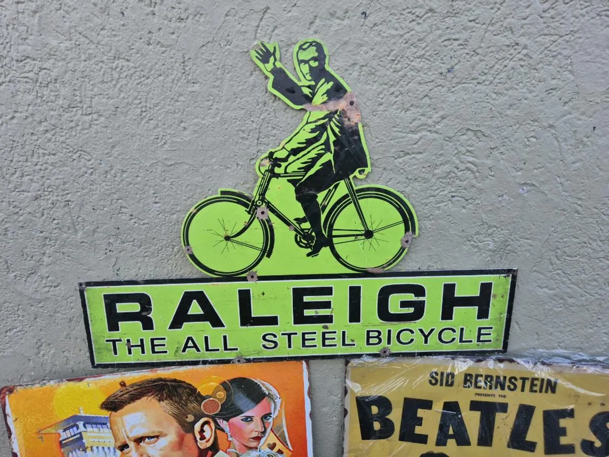 Sign sign sign - Image 2