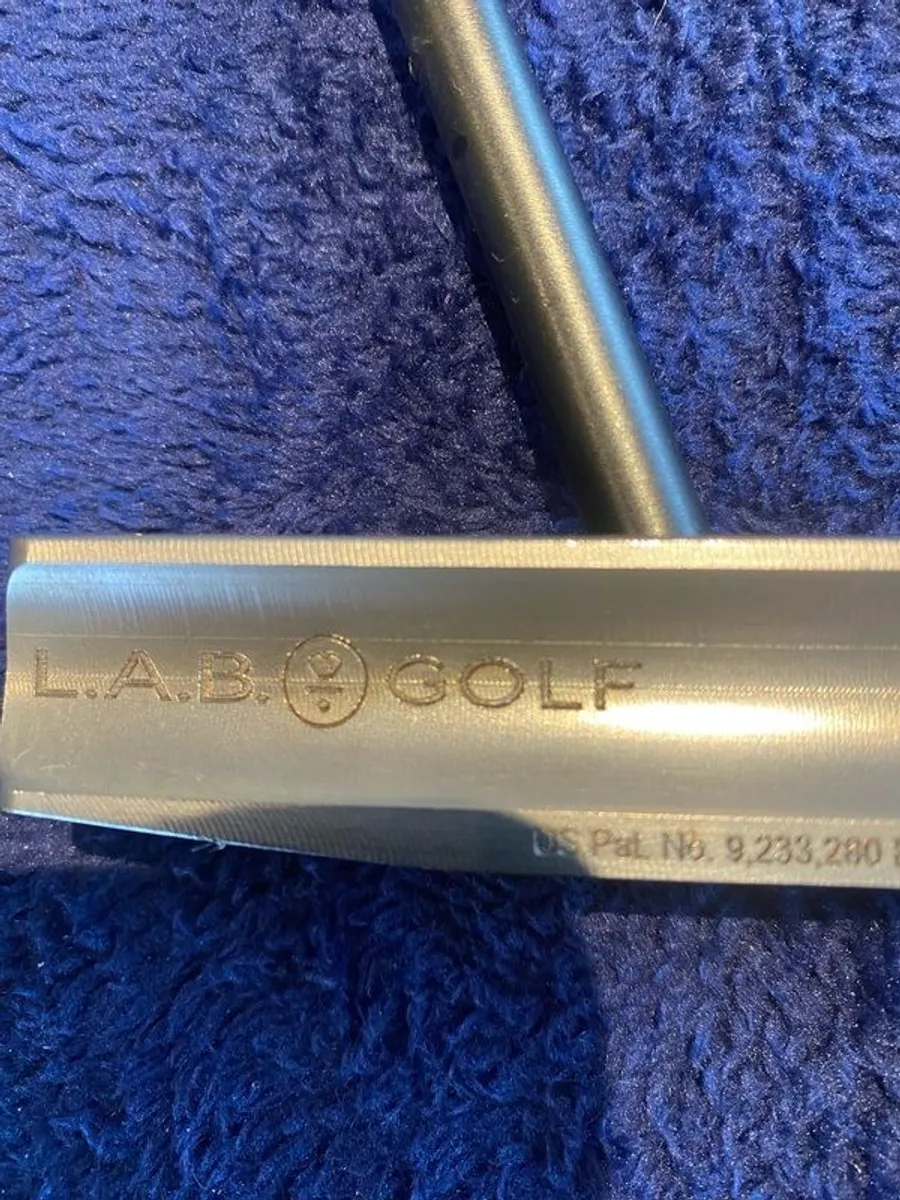 LAB B.2 Putter Original - Image 2