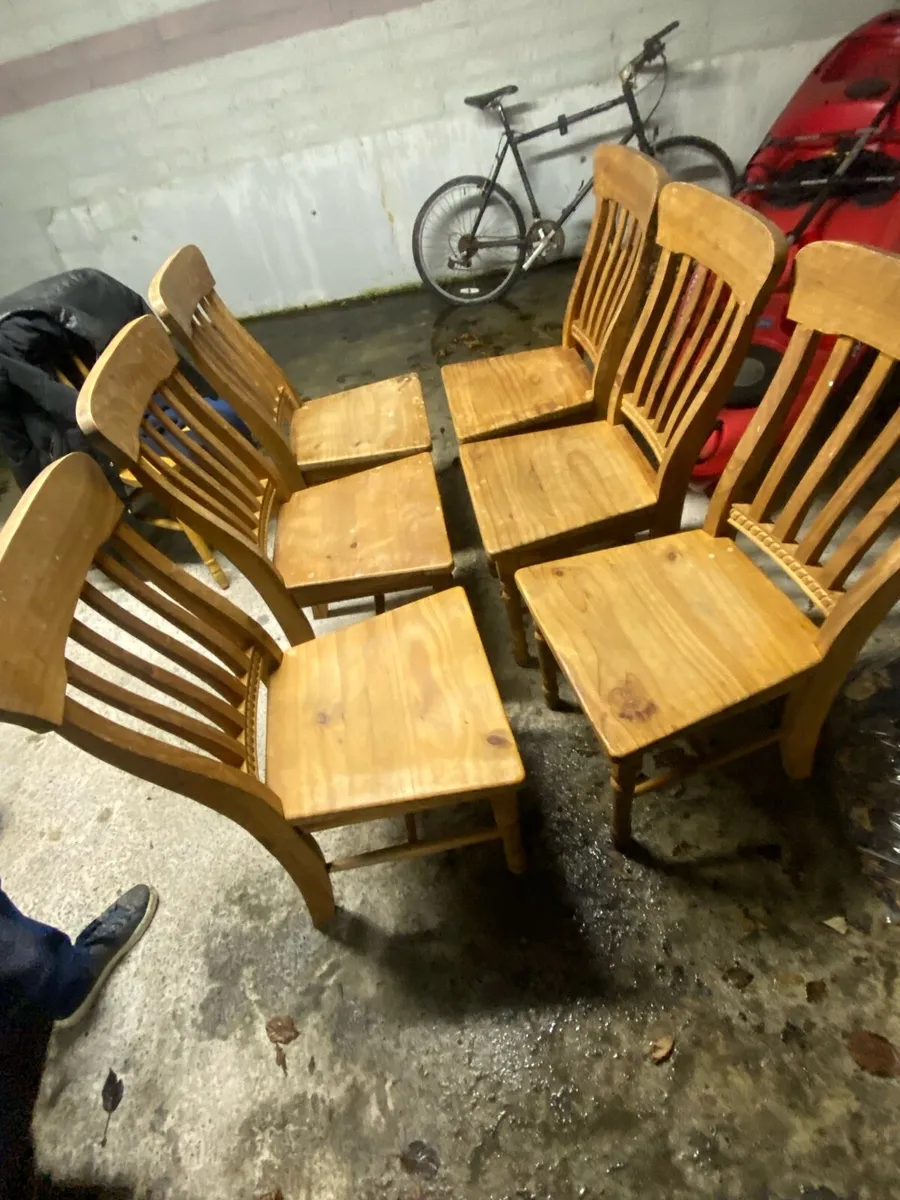 Wooden kitchen table - Image 2