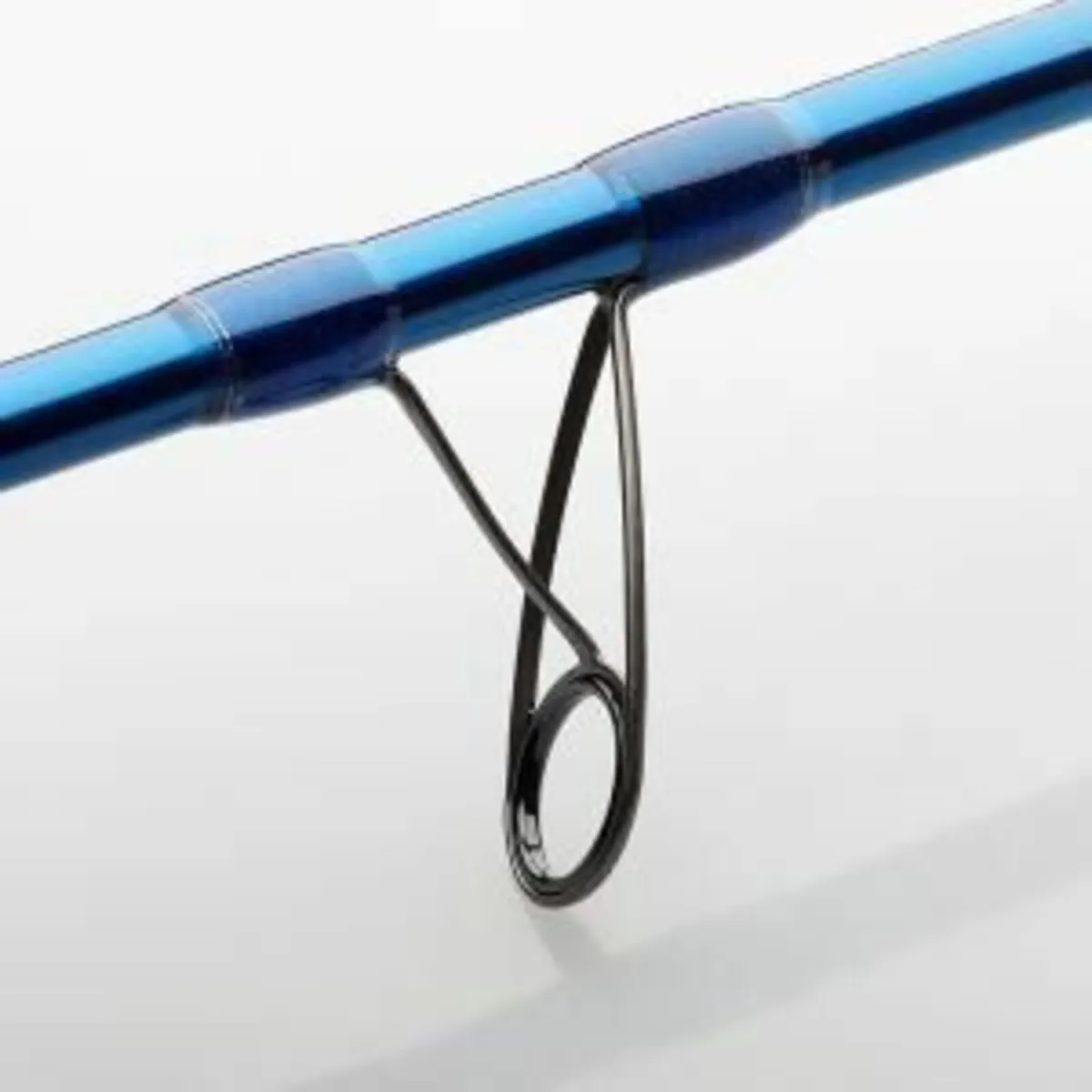 Savage Gear SGS2 Offshore Sea Bass Spinning Rod - Image 2