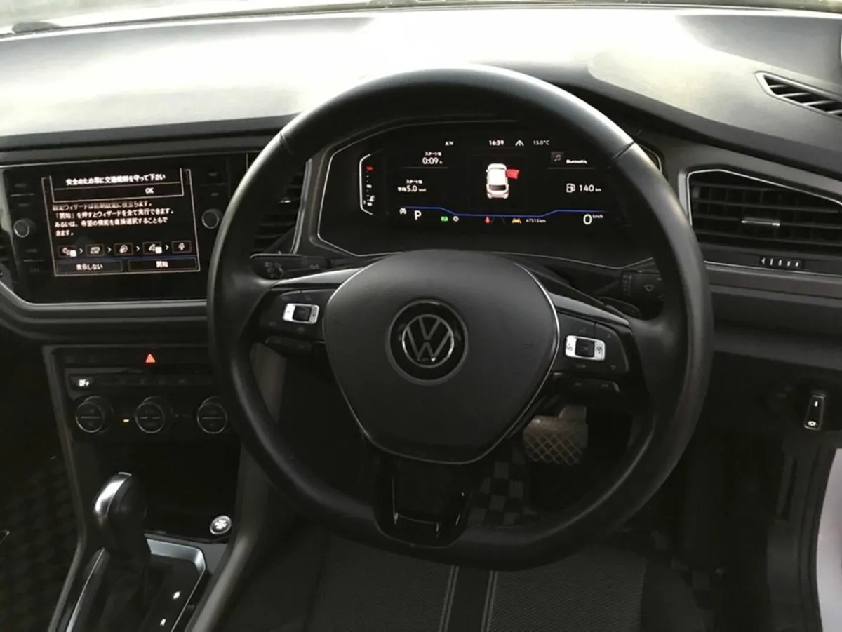 Volkswagen T-Roc COMING IN NEW YEAR, TROC DIESEL A - Image 2