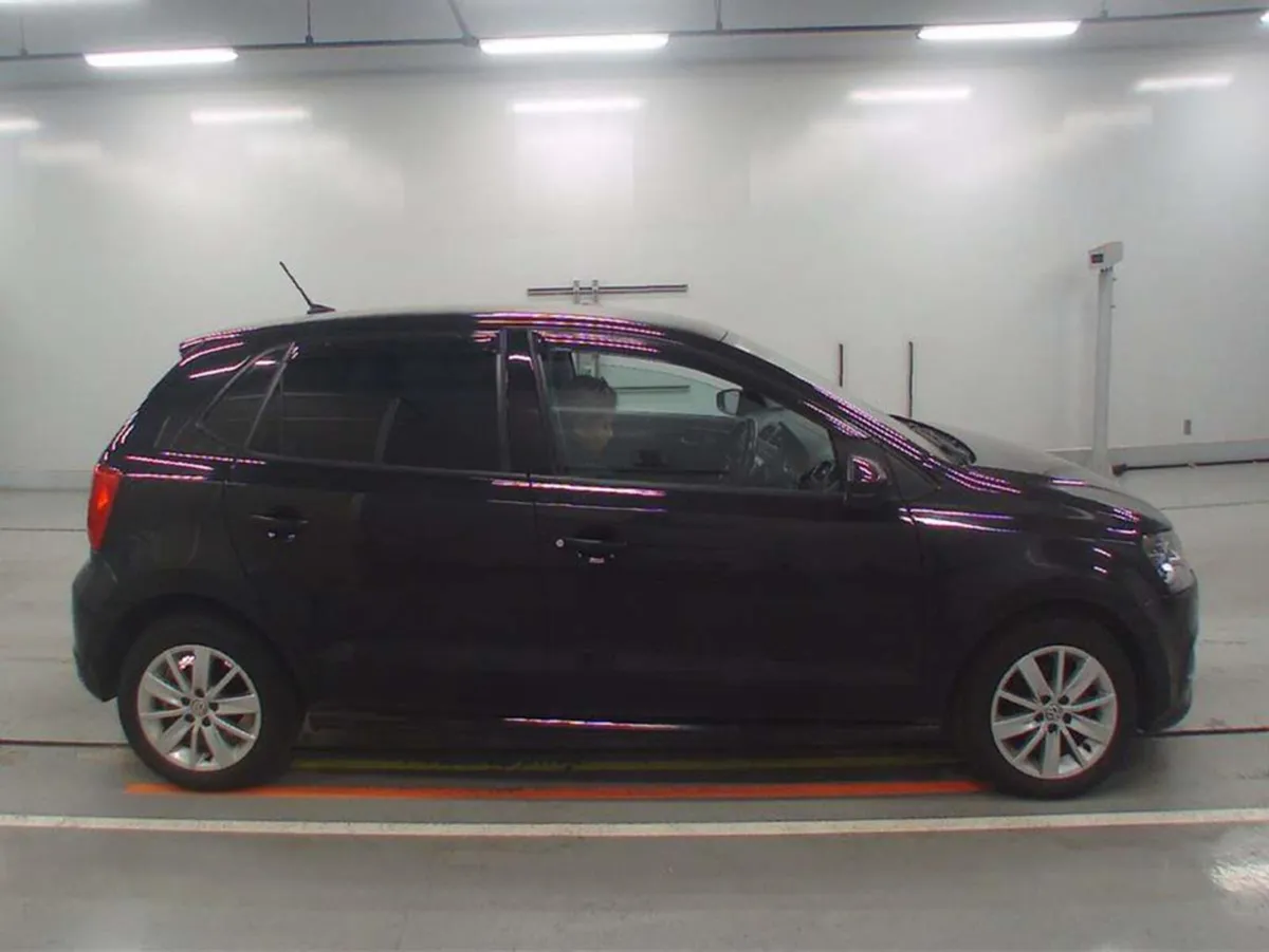 Volkswagen Polo 2016 Polo high Spec Coming In New - Image 3
