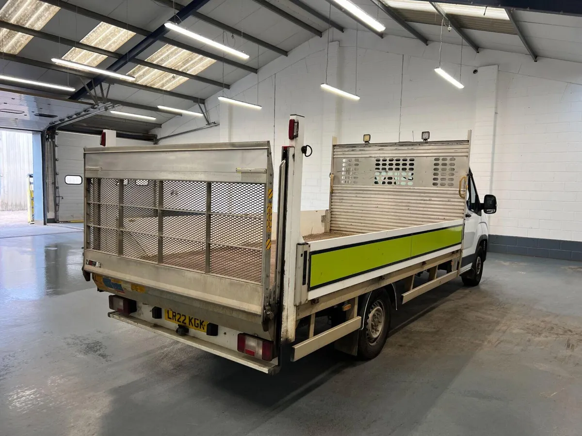 2022 Maxus Deliver 9 Dropside Van - Image 2