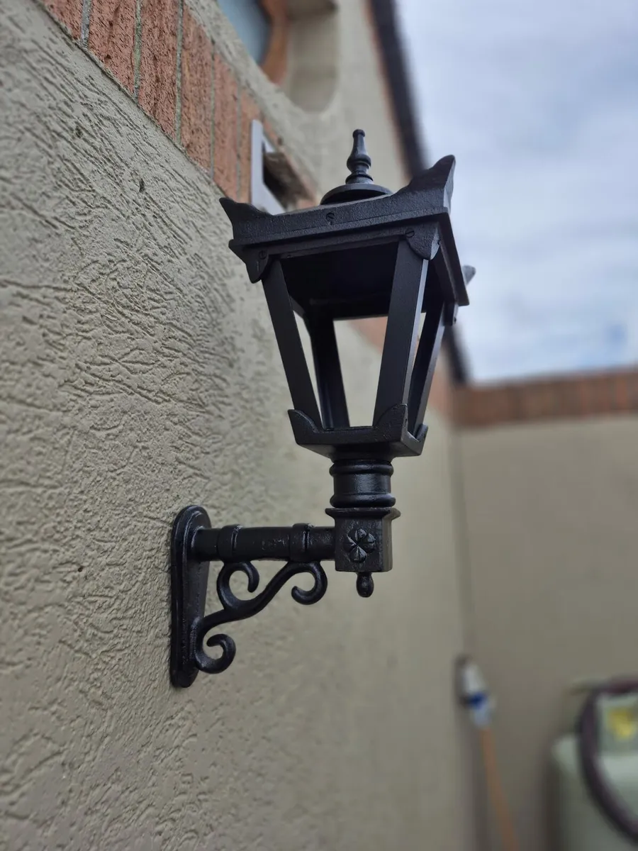 Cast iron lights - Image 4