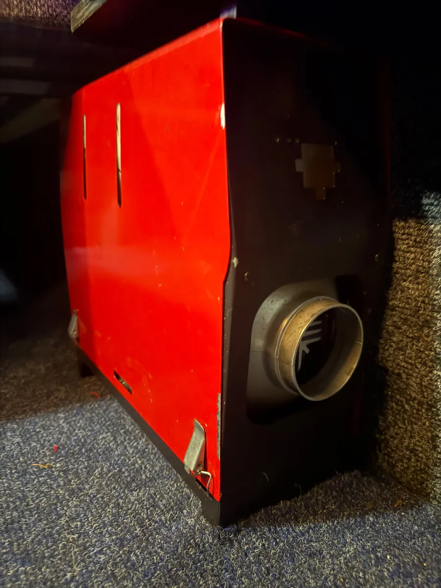 VW TRANSPORTER DAY VAN NEW DOE - Image 3