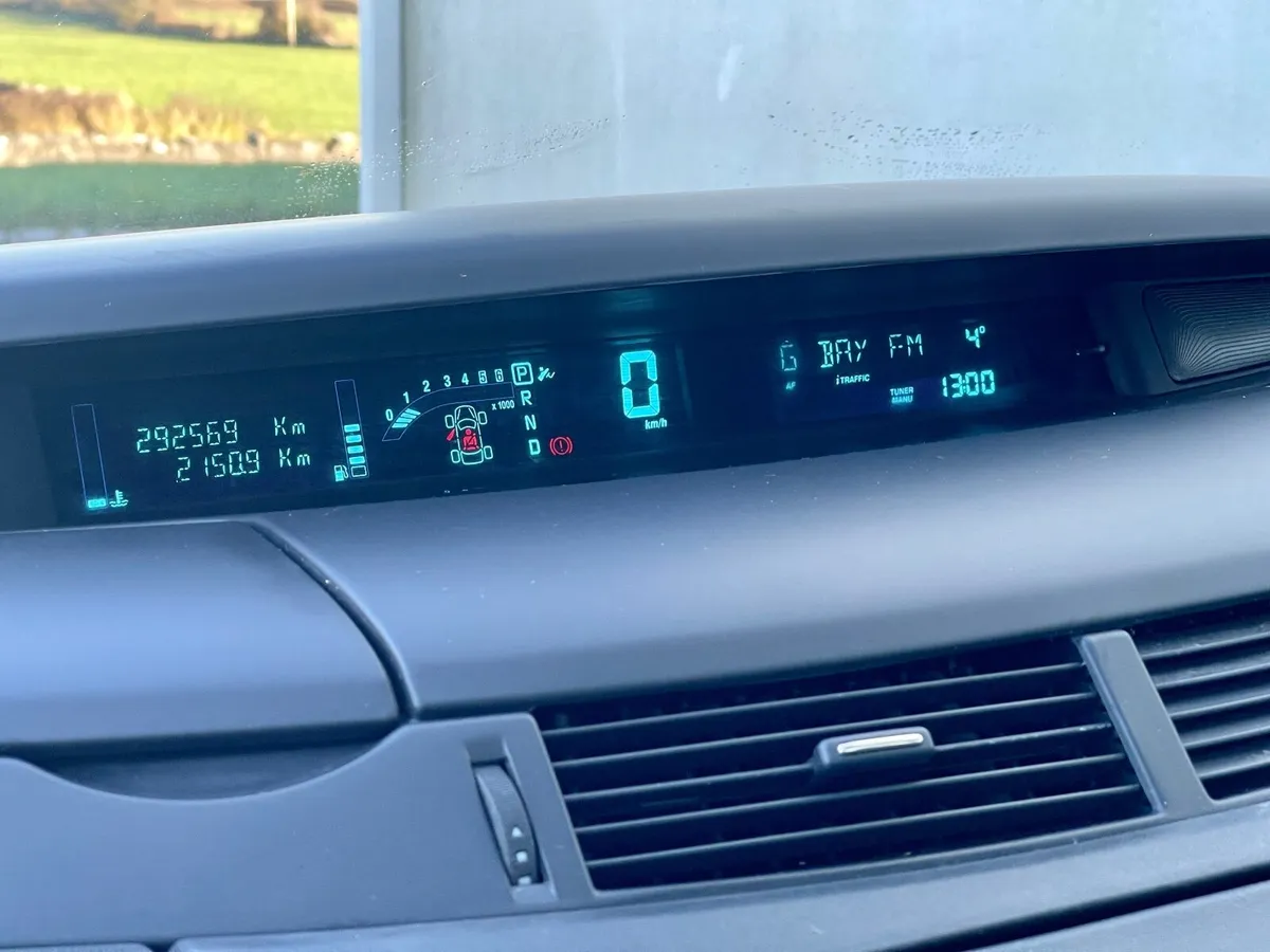 Renault Grand Espace 2007 2.0 automatic 7 seater - Image 3