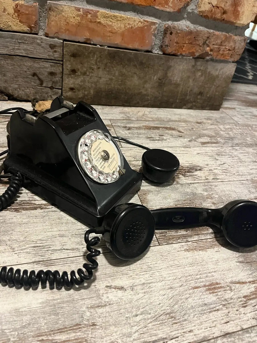 Vintage phone - Image 1