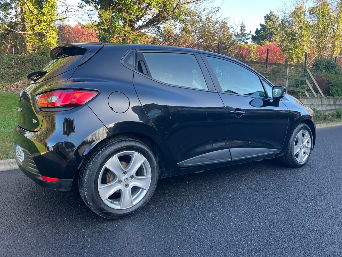 Renault Clio 2013 NCT 12/26 TAX 12/25 - Image 2