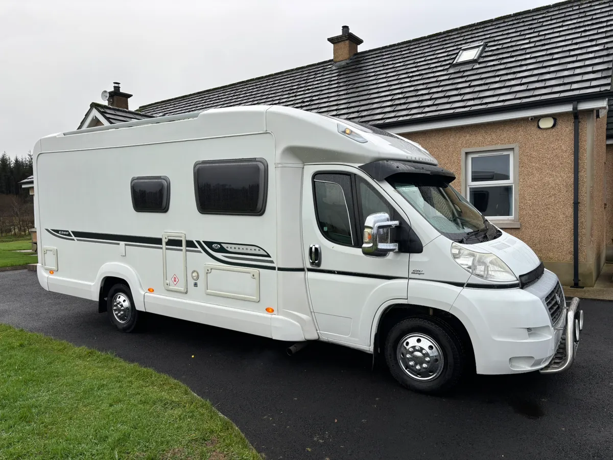2010 Fiat Ducato Motorhome Bessacarr e560 - Image 3