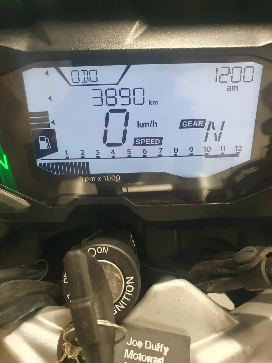 BMW G 310 R 2025 - Image 2