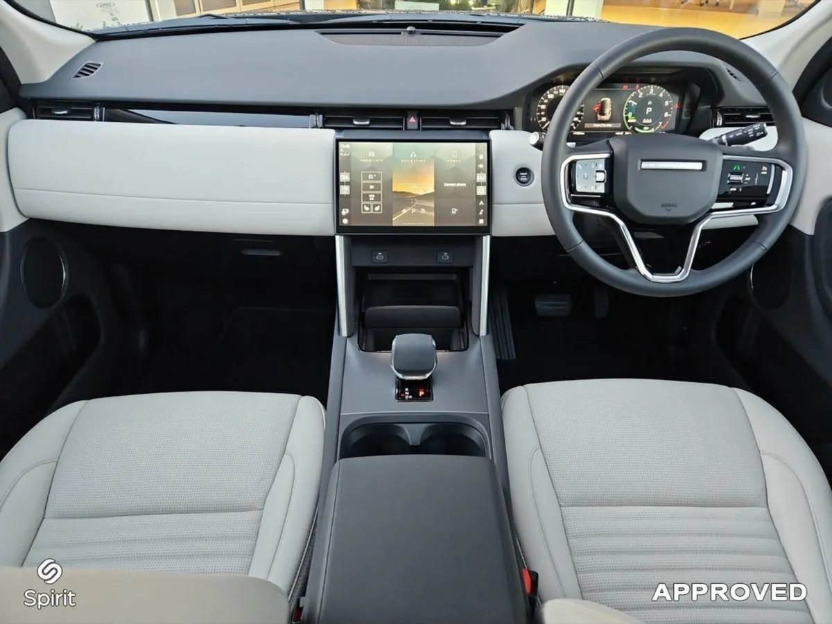 Land Rover Discovery Sport 1.5 I3 PHEV 309 PS AWD - Image 4